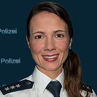 Portrait der Pressesprecherin Julia Kohl