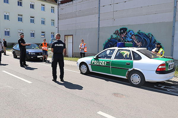 Übungsfahrzeug bei Unfallaufnahme