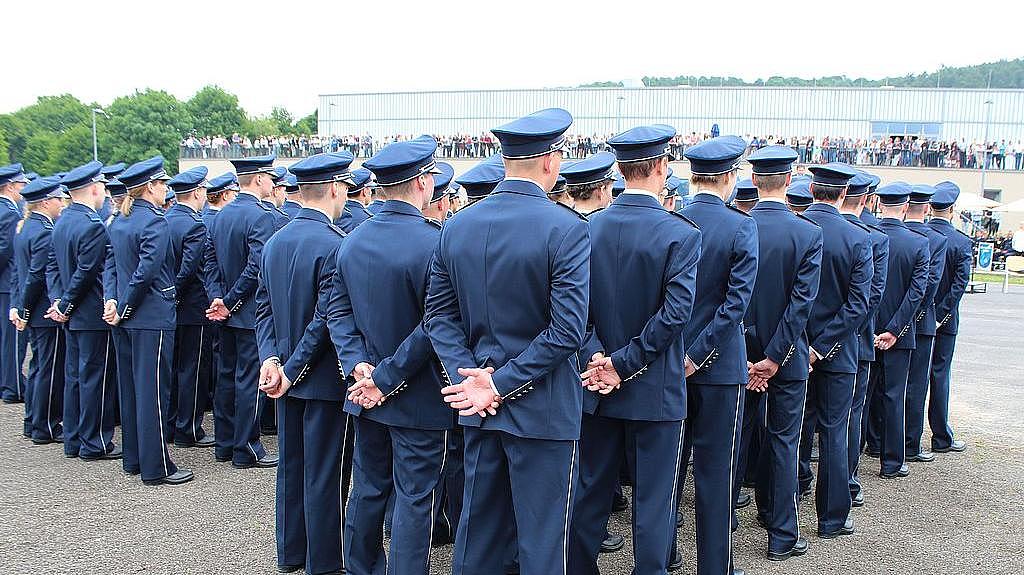 Vereidigung Polizeischüler