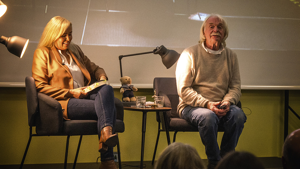 Petra Mattfeld und Axel Petermann bei der Lesung
